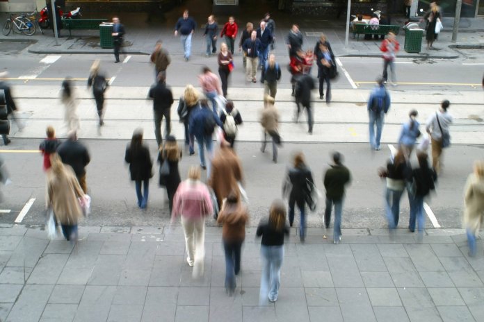 Slovacii pot să alerge în continuare după autobuz Slovacii pot să alerge în continuare după autobuz. Șeful poliției explică o lege