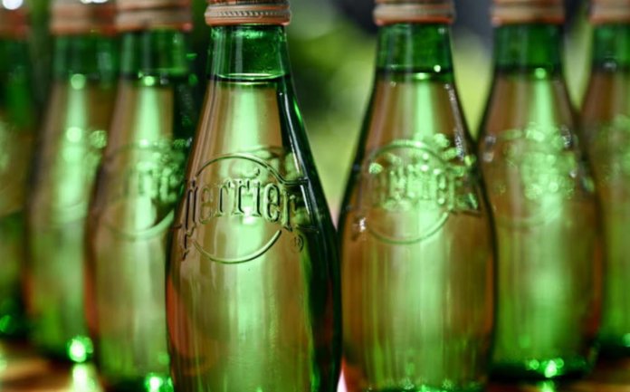 Perrier acuzată de fraudă: Justiția din Franța hotărăște marți cât de 