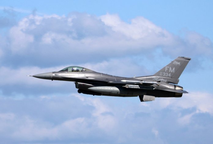 Zborurile peste Venezuela devin periculoase din cauza conflictelor cu SUA