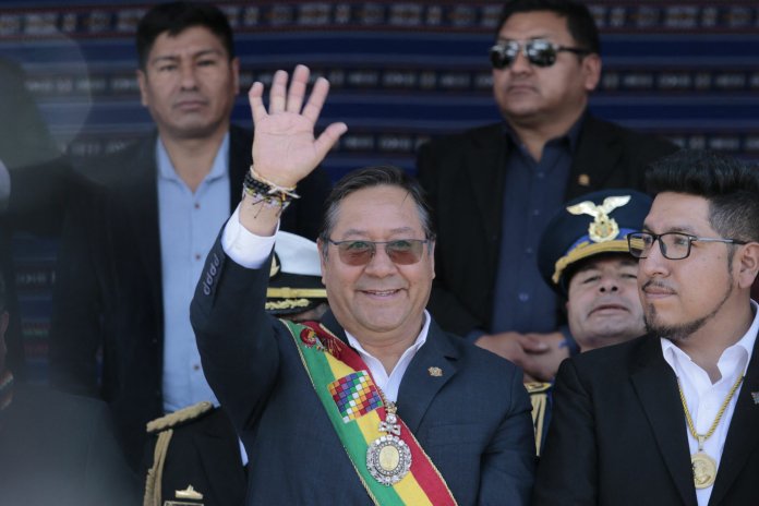 Fostul lider al Boliviei, reținut într-o investigație de corupție