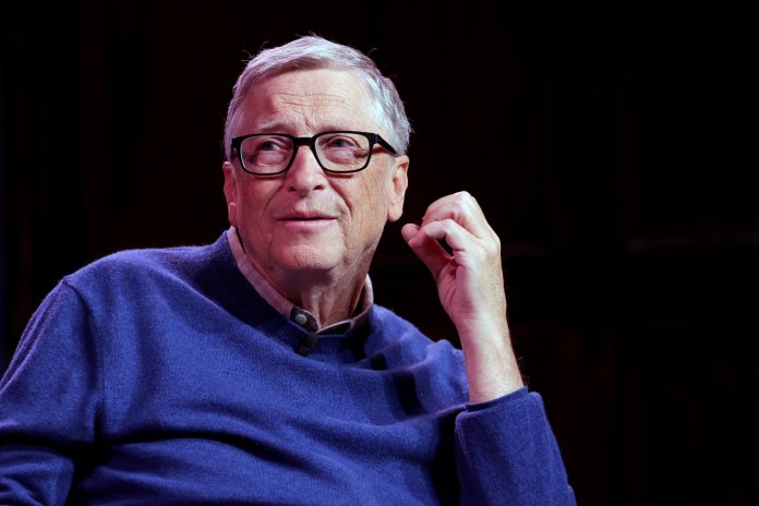 „Dosarele Epstein”: Bill Gates ar fi fost infectat cu o boală cu transmitere sexuală de la prostituate din Rusia. Miliardarul respinge acuzațiile: „ridicole și total neadevărate”