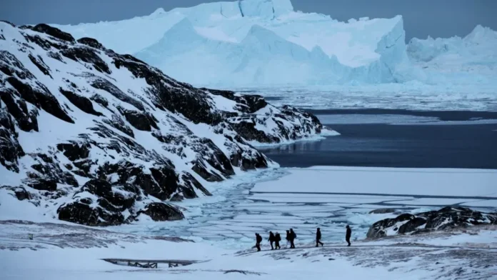 Expert în minerale esențiale: Accesul la resursele din Groenlanda devine posibil. Pentru SUA, scopul este reducerea influenței Chinei. Expert în minerale esențiale: Accesul la resursele din Groenlanda devine posibil. Pentru SUA, scopul este reducerea influenței Chinei.