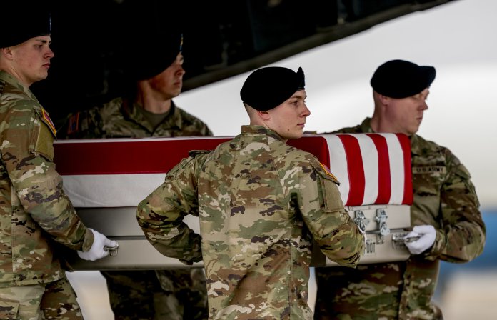 Al șaptelea militar american a murit în conflictul din Orientul Mijlociu, după ce a suferit răni într-un assault în Arabia Saudită.