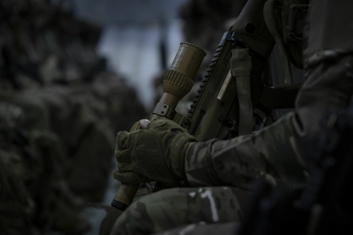 Șase militari francezi, afectați de un atac cu drone la o bază militară din Irak