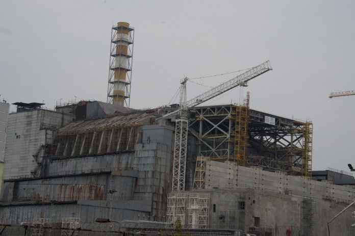 Alertă serioasă la Cernobîl: pericol de scurgeri radioactive ca urmare a colapsului structurii Reactorului 4.