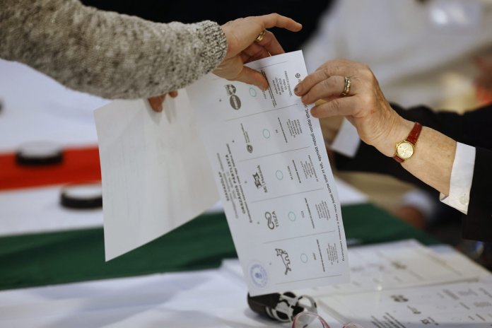 Participare istorică la vot în Budapesta: peste 50% dintre votanți s-au prezentat la urne până la prânz