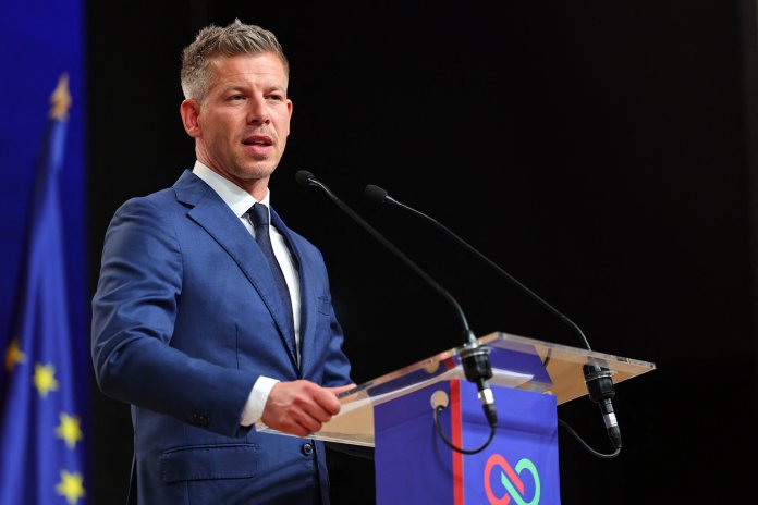 Peter Magyar este la Bruxelles pentru negocieri cu Ursula von der Leyen referitoare la fondurile europene.