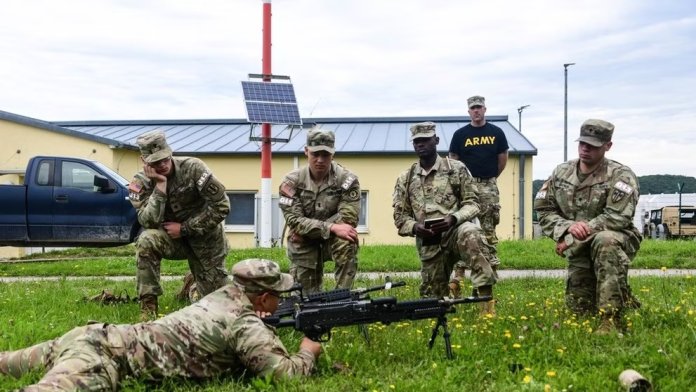 Trump examinează reducerea trupelor militare americane din Germania