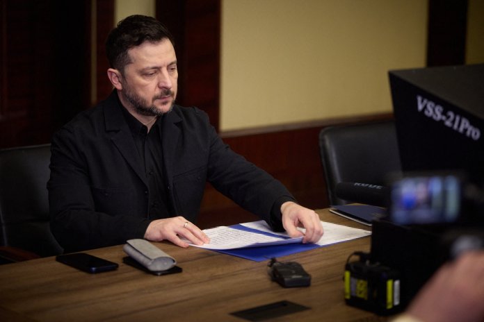 Zelenski declară restaurarea oleoductului Drujba