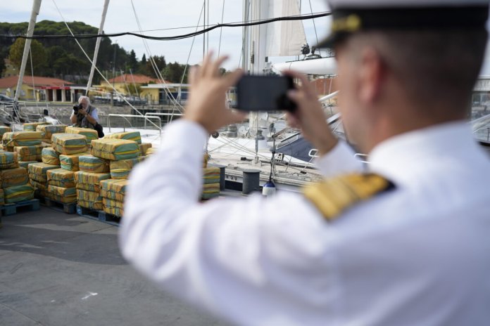 Captură remarcabilă de cocaină: 30 de tone estimate la mai mult de 800 de milioane de euro