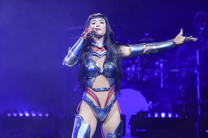 Katy Perry va susține un concert la inaugurarea primului meci al Cupei Mondiale din SUA