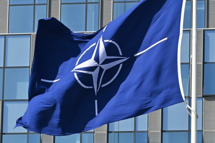 NATO își întărește flancul estic: Germania și Olanda activează un nou comandament militar în statele baltice.