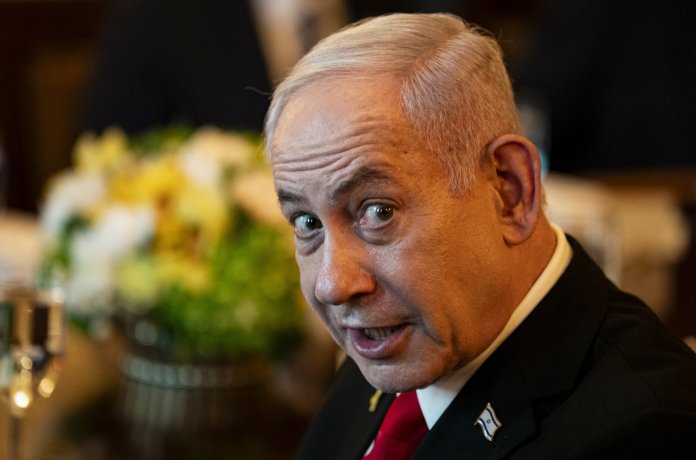 Netanyahu poartă discuții pentru un pact de recunoaștere a vinovăției în legătură cu cazul de corupție