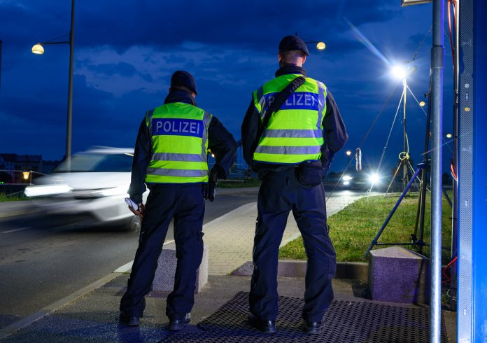 O femeie română și un bebeluș de șase luni care au dispărut dintr-un spital din Germania, au fost găsiți în Ungaria.