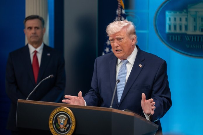 Trump susține că „nu este satisfăcut” de cea mai recentă ofertă a Iranului în vederea încheierii conflictului.