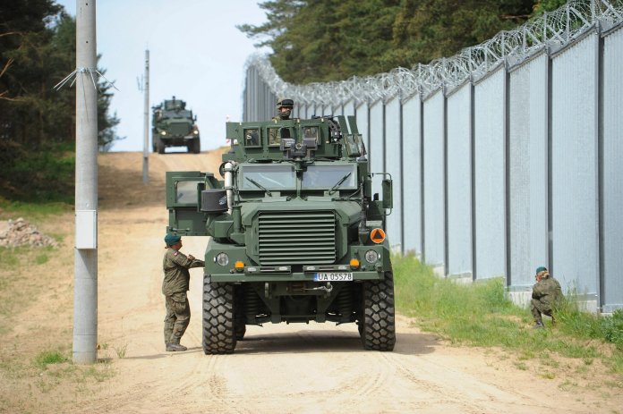 Polonia subliniază pericolele generate de Rusia pe partea estică a NATO