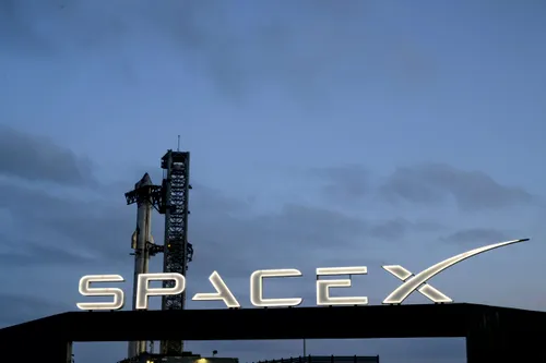 SpaceX întrece Amazon și se clasează printre cele mai valoroase firme la nivel global SpaceX întrece Amazon și se clasează printre cele mai valoroase firme la nivel global