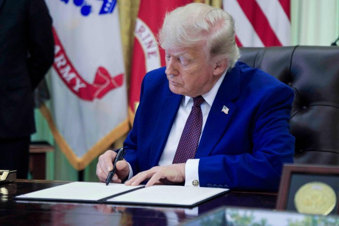 Trump a semnat un document pentru finalizarea conflictului din Iran