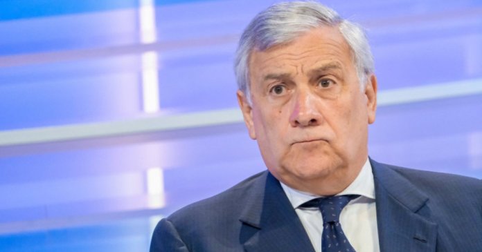 Italia plănuiește să ceară suspendarea Spaniei din Spațiul Schengen. Argumentul lui Antonio Tajani