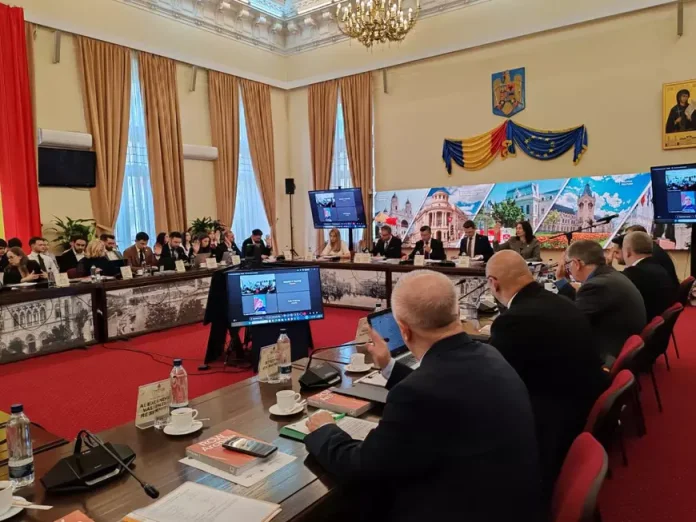 Coaliția intereselor la Iași: PNL și PSD îl susțin pe un consilier AUR, antreprenor în imobiliare și lider al Urbanismului