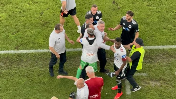 Cristiano Bergodi, o nouă contestație uriașă în Superliga » A devenit necontrolabil după partida cu Dinamo