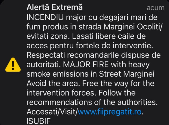 Incendiu de mari dimensiuni în București. A fost emisă o alertă RO-Alert la 2:12 AM. Imagini cu nori uriași de fum.